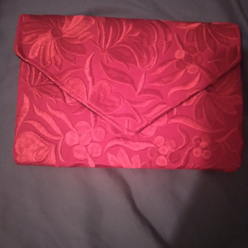 Red clutch purse